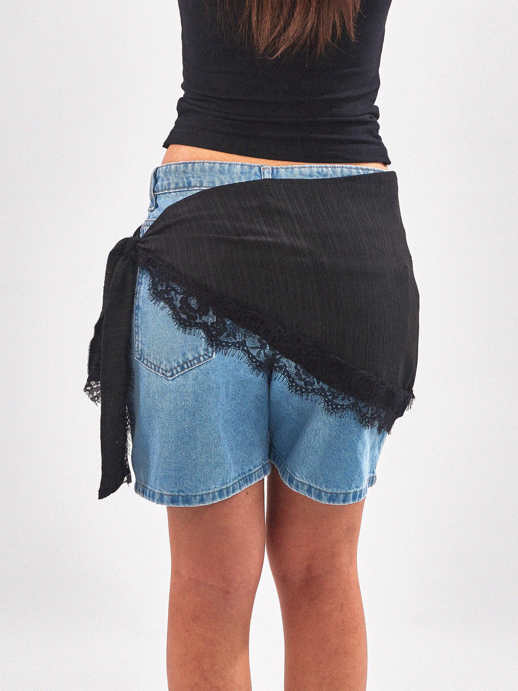 The Lace Écharpe - Black