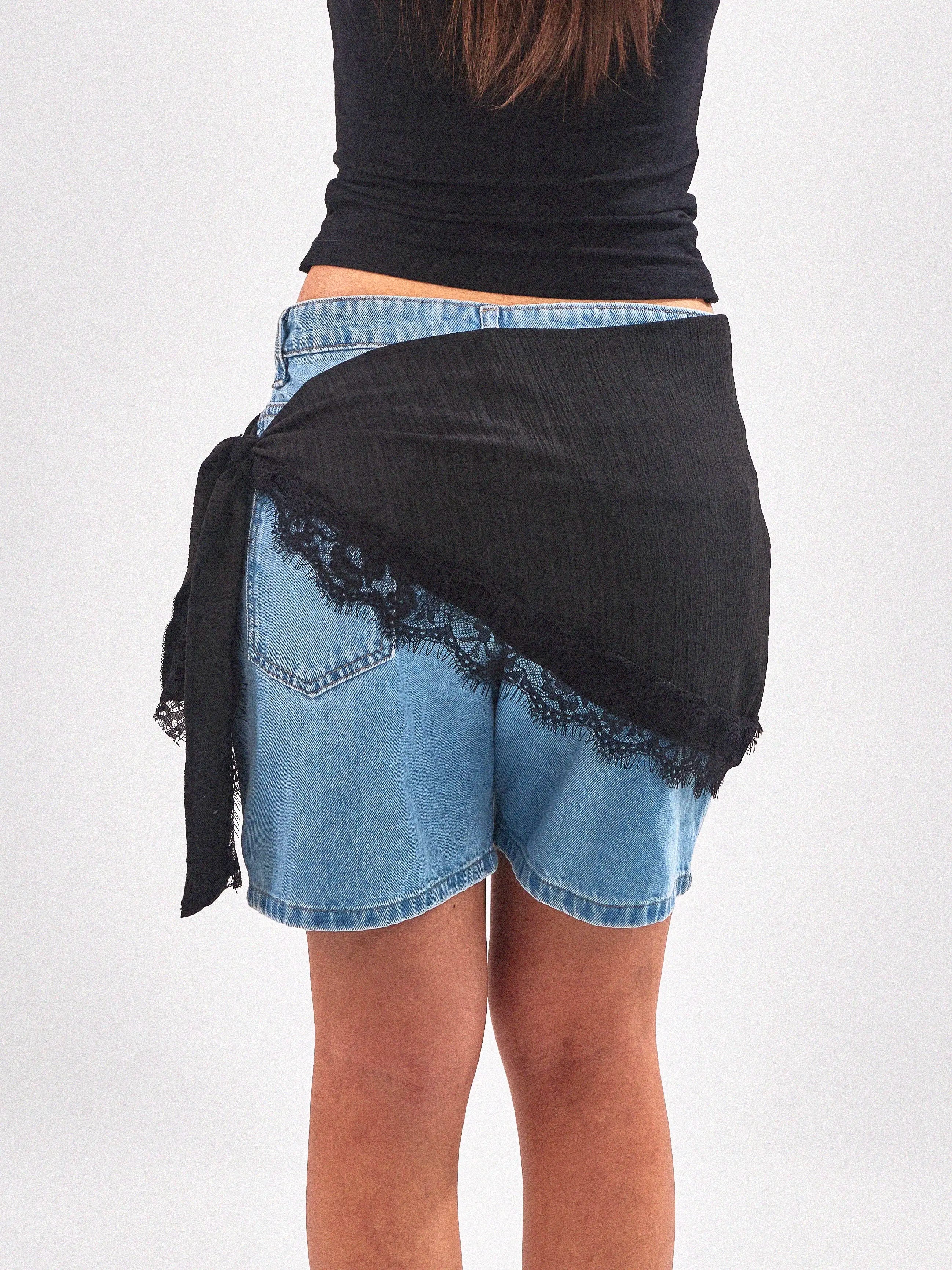 The Lace Écharpe - Black